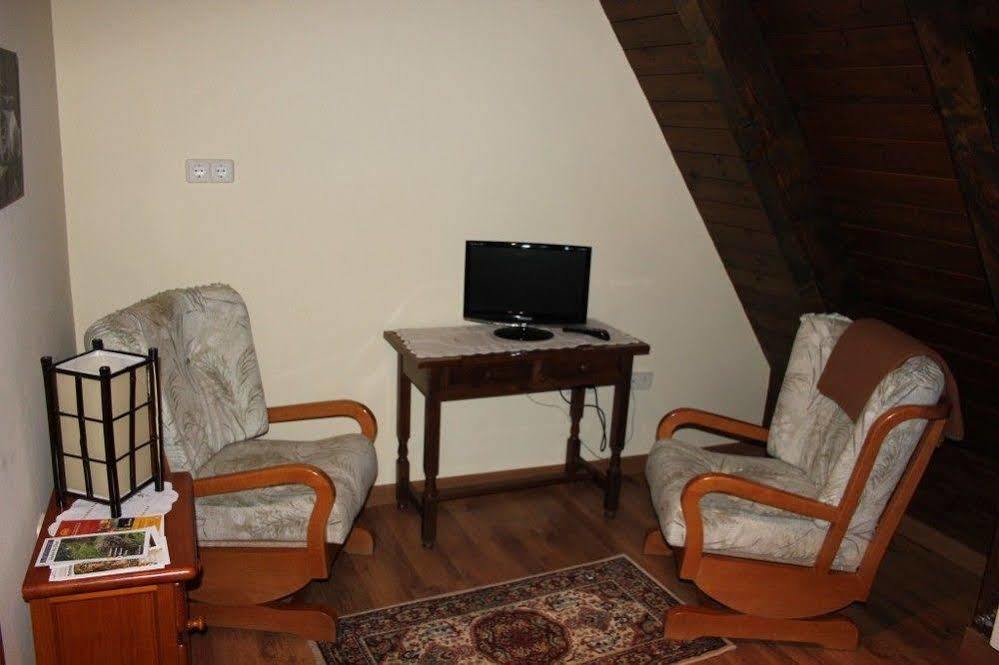 Hostal Aiguamog Salardú Kültér fotó