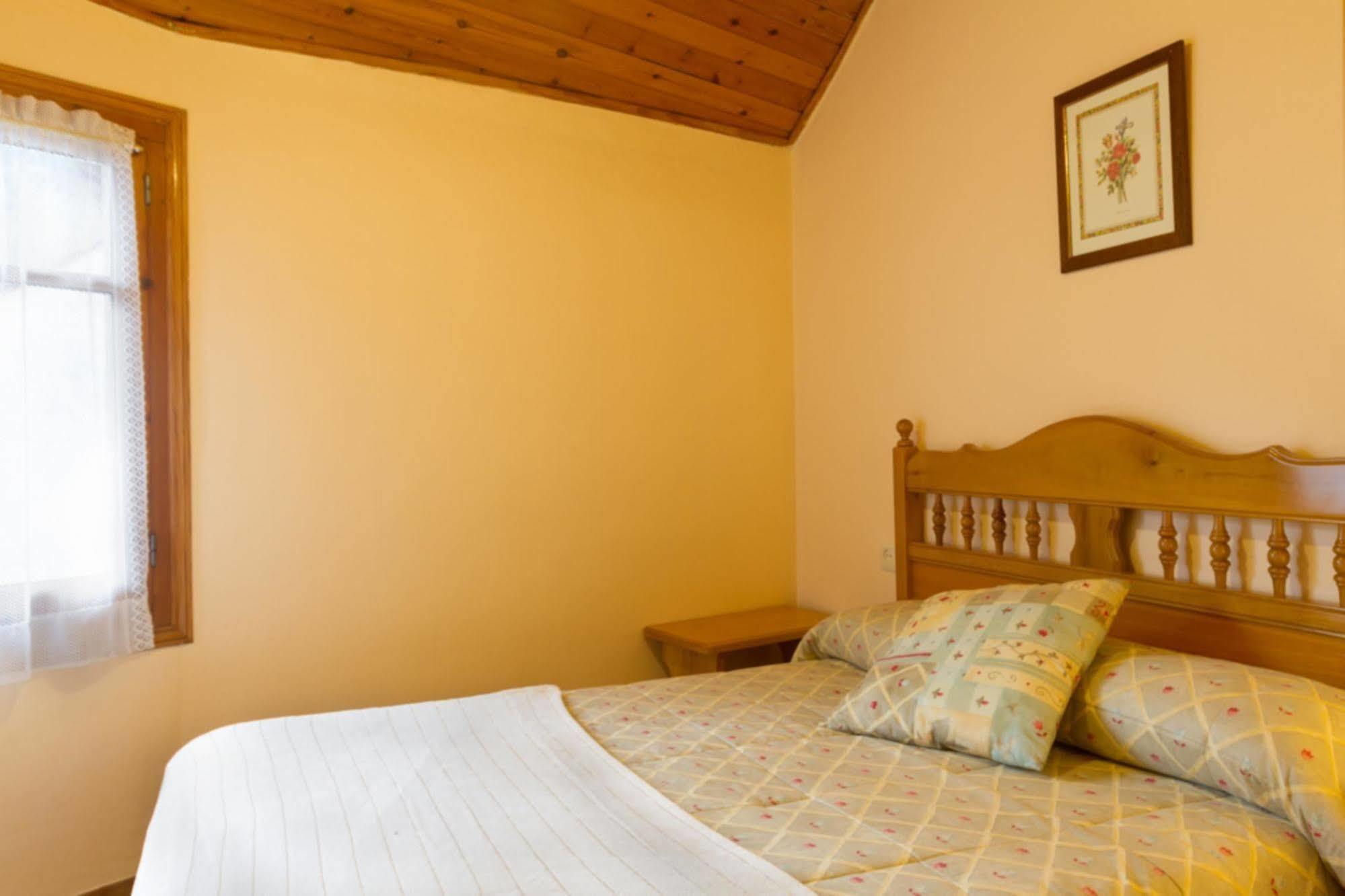 Hostal Aiguamog Salardú Kültér fotó
